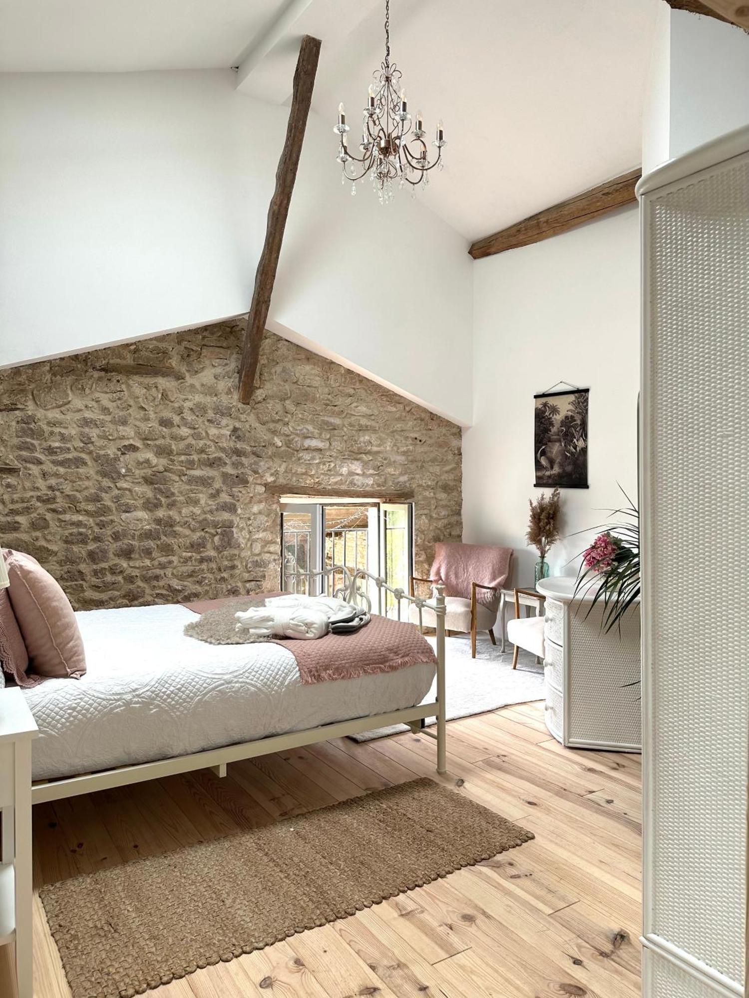 Margueron Figtrees Bed & Breakfast エクステリア 写真